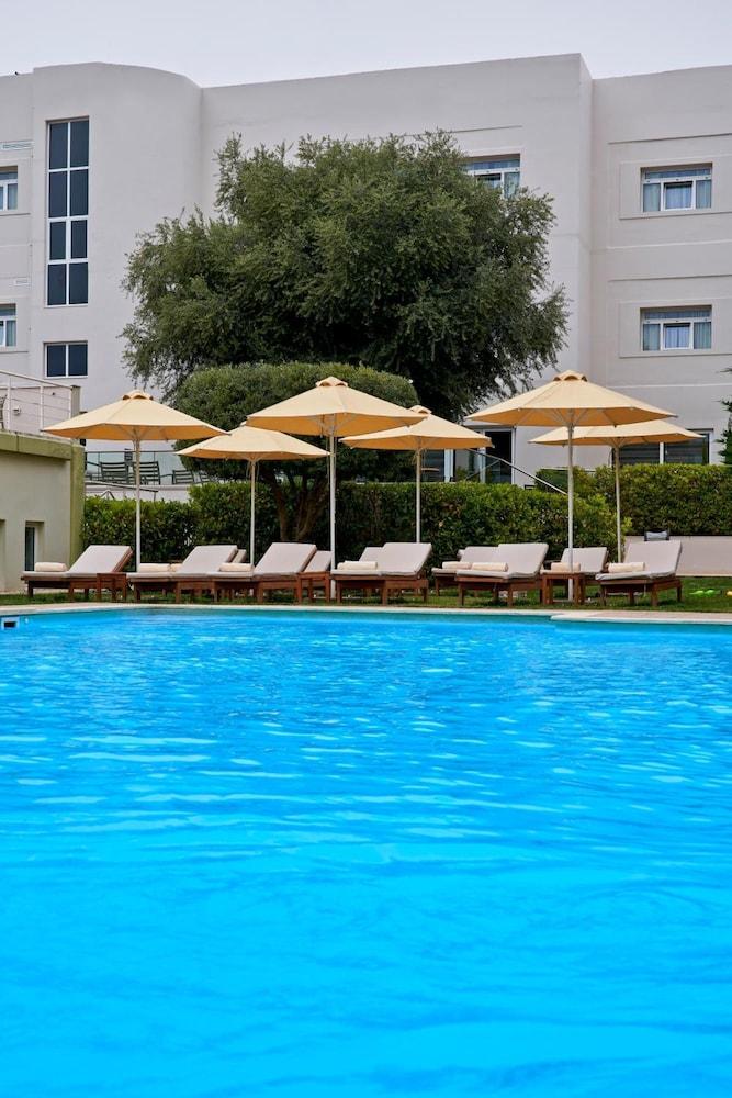 Hotel Civitel Esprit Atene Esterno foto